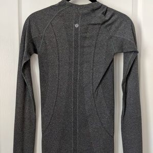 Lululemon swiftly tech crew grey long sleeve